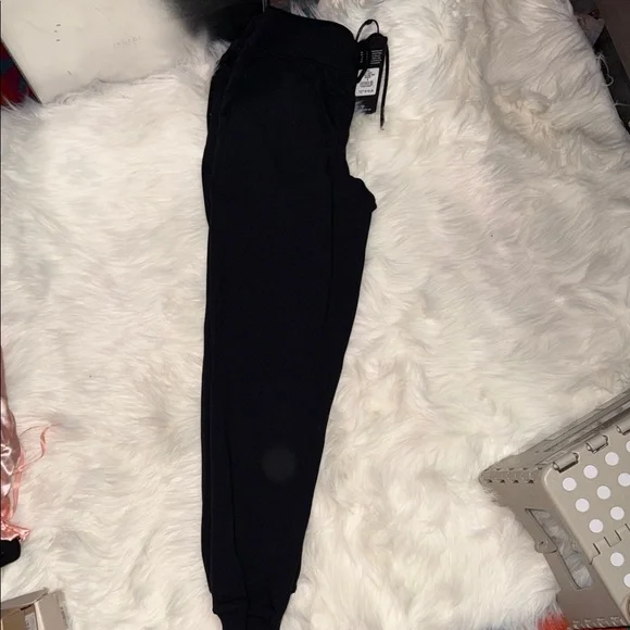 True Religion Black Zip-Up Sweatsuit Size Small Top & Bottom Brand New with Tags - Picture 5 of 6